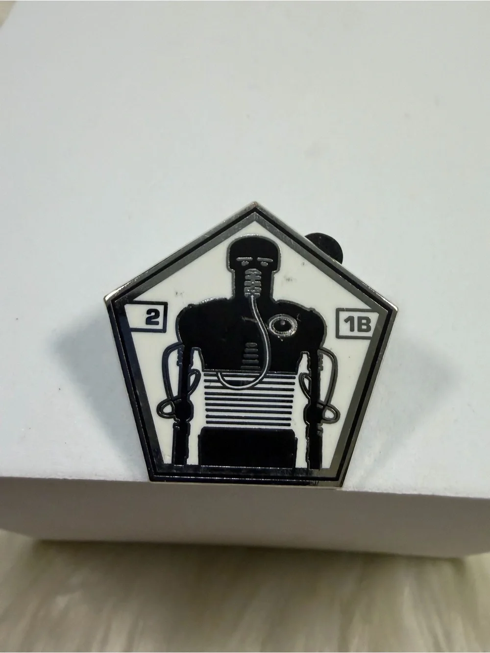 💜3/$15💜 Disney Black and White Robot Enamel Pin